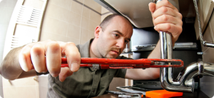 vízszerelő, vízvezeték szerelő